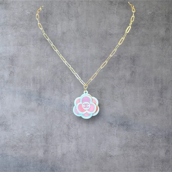 Upcycled Pink and White Flower Pendant - Picture 2 of 3